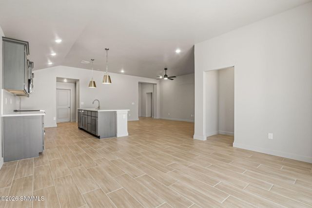 7354 Sentinel Avenue, Las Cruces, NM 88012