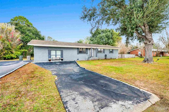 5720 Perkins St, Pensacola, FL 32526