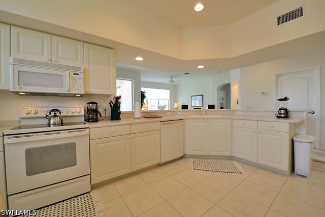 8990 Palmas Grandes BLVD 201, Bonita Springs, FL 34135