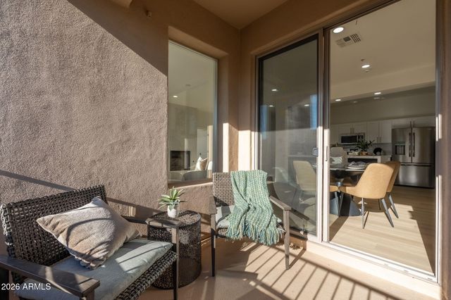 19475 N GRAYHAWK Drive 2116, Scottsdale, AZ 85255