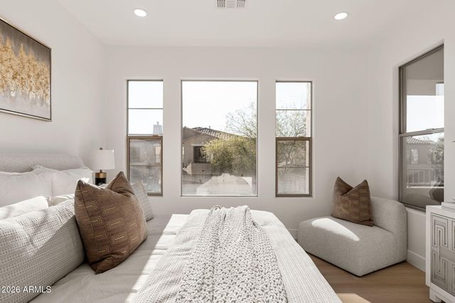 19475 N GRAYHAWK Drive 2116, Scottsdale, AZ 85255