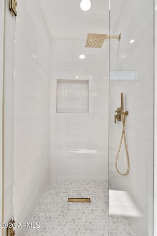 19475 N GRAYHAWK Drive 2116, Scottsdale, AZ 85255