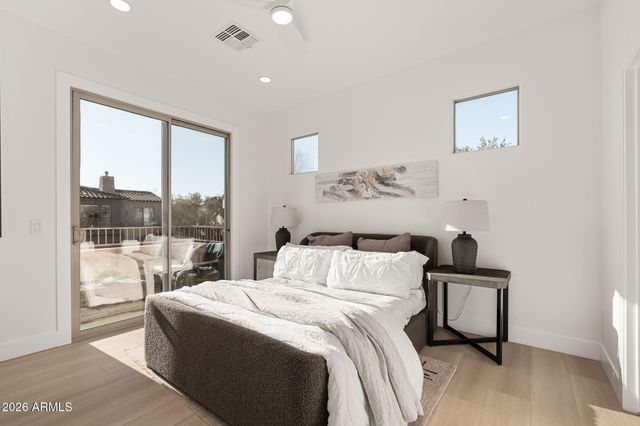 19475 N GRAYHAWK Drive 2116, Scottsdale, AZ 85255