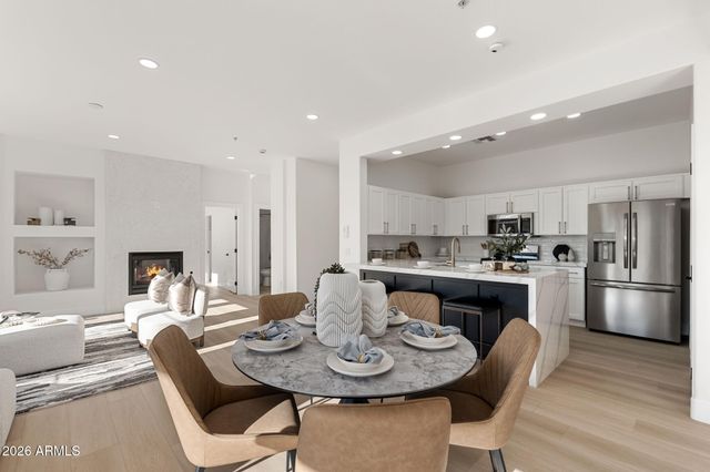 19475 N GRAYHAWK Drive 2116, Scottsdale, AZ 85255