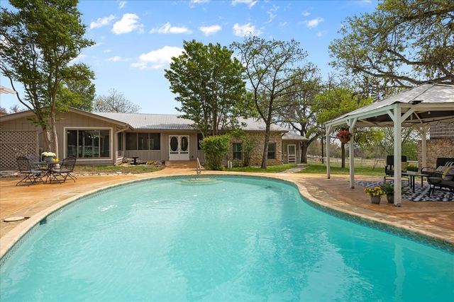 708A FM 473, Comfort, TX 78013