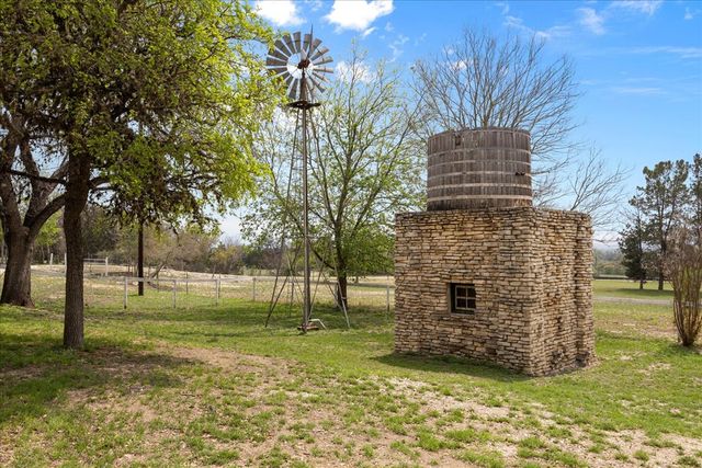 708A FM 473, Comfort, TX 78013