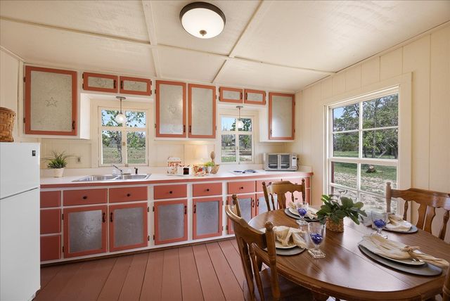 708A FM 473, Comfort, TX 78013