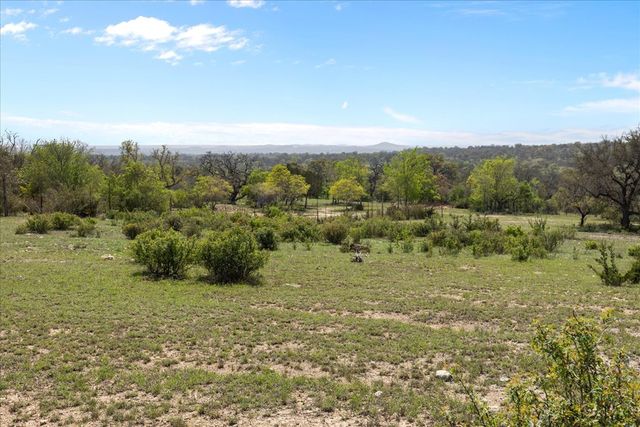 708A FM 473, Comfort, TX 78013