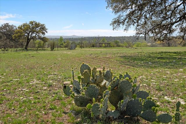 708A FM 473, Comfort, TX 78013