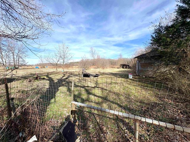 597 Sixteenth Section Road, Mcrae, AR 72102