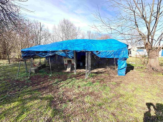 597 Sixteenth Section Road, Mcrae, AR 72102