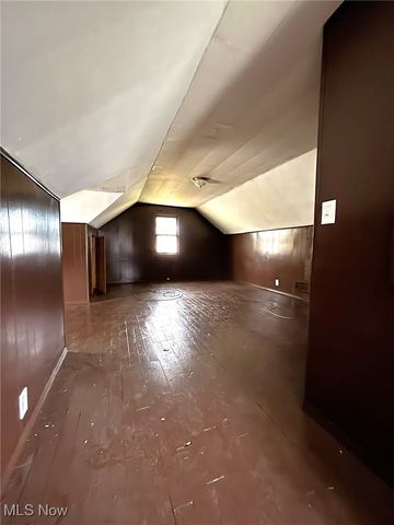 16015 S Lotus Drive, Cleveland, OH 44128