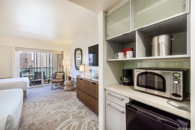 410 Atkinson Drive 1509, Honolulu, HI 96814