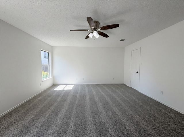 10133 Chapel Glen Terrace, Fort Worth, TX 76116