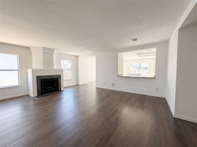 10133 Chapel Glen Terrace, Fort Worth, TX 76116