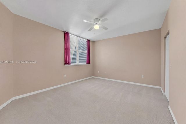 2421 NE 65th St 403, Fort Lauderdale, FL 33308