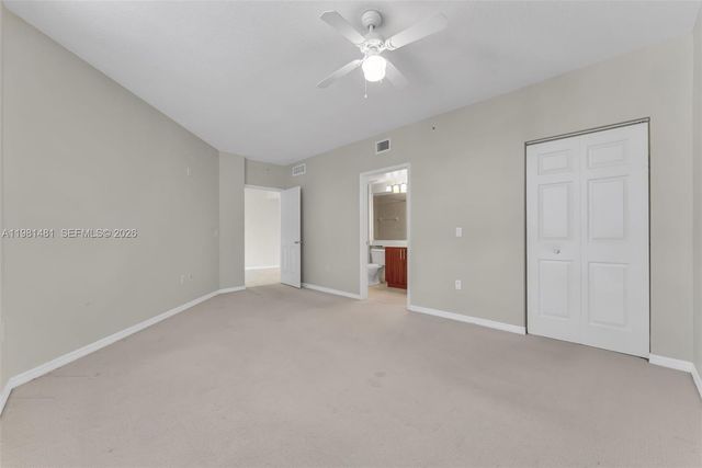 2421 NE 65th St 403, Fort Lauderdale, FL 33308