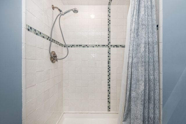 33 Overlook Ave, Dedham, MA 02026