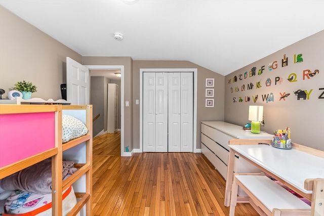 33 Overlook Ave, Dedham, MA 02026