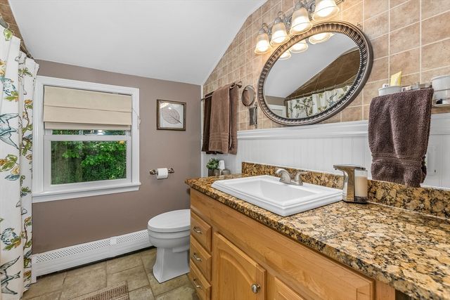 33 Overlook Ave, Dedham, MA 02026