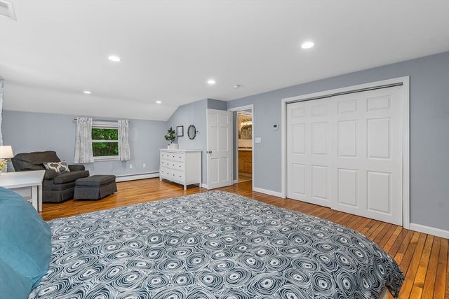 33 Overlook Ave, Dedham, MA 02026