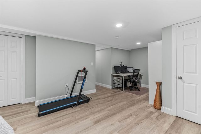 33 Overlook Ave, Dedham, MA 02026