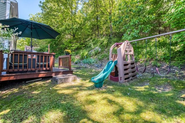 33 Overlook Ave, Dedham, MA 02026
