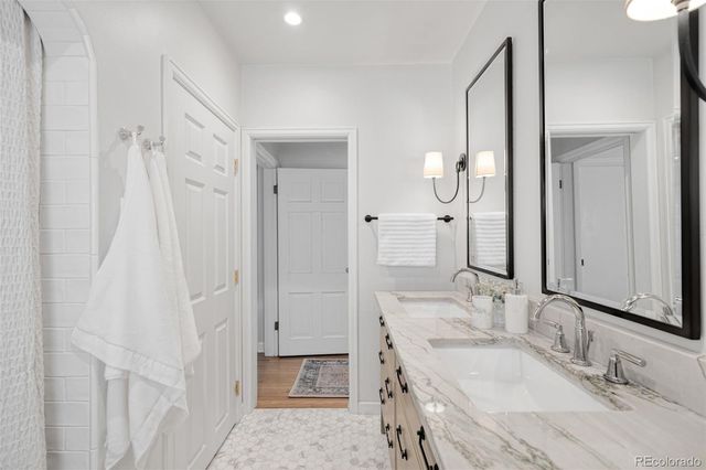 1130 L N Monaco Parkway, Denver, CO 80220