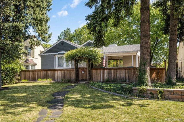 1130 L N Monaco Parkway, Denver, CO 80220