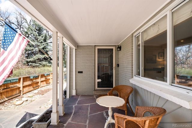 1130 L N Monaco Parkway, Denver, CO 80220