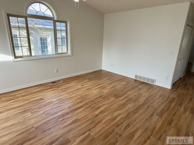 1504 S Falcon Drive, Ammon, ID 83406