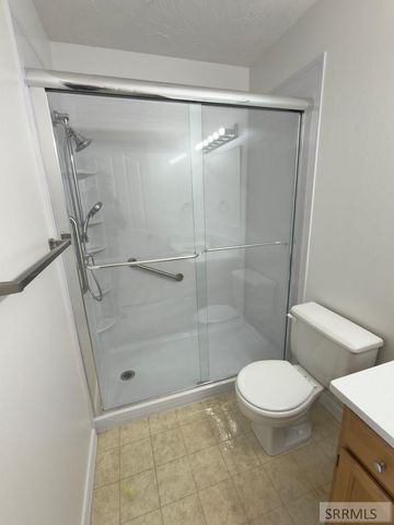 1504 S Falcon Drive, Ammon, ID 83406