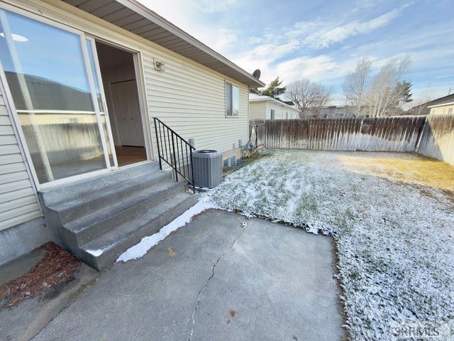 1504 S Falcon Drive, Ammon, ID 83406