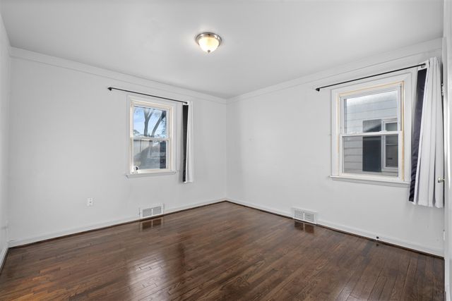 26315 Hampden Street, Madison Heights, MI 48071