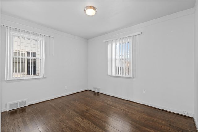 26315 Hampden Street, Madison Heights, MI 48071