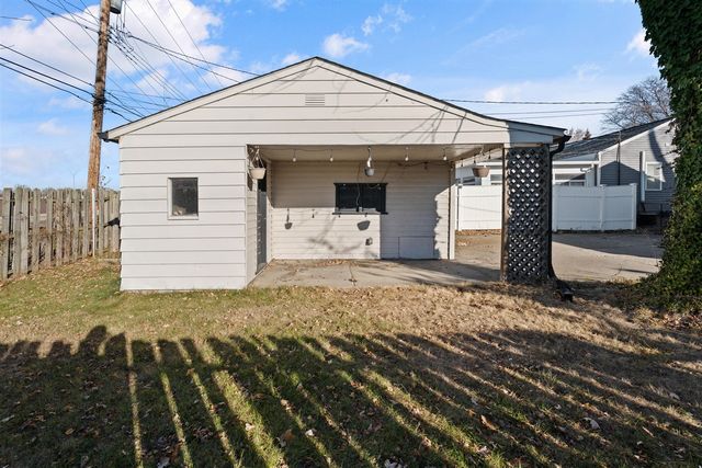 26315 Hampden Street, Madison Heights, MI 48071