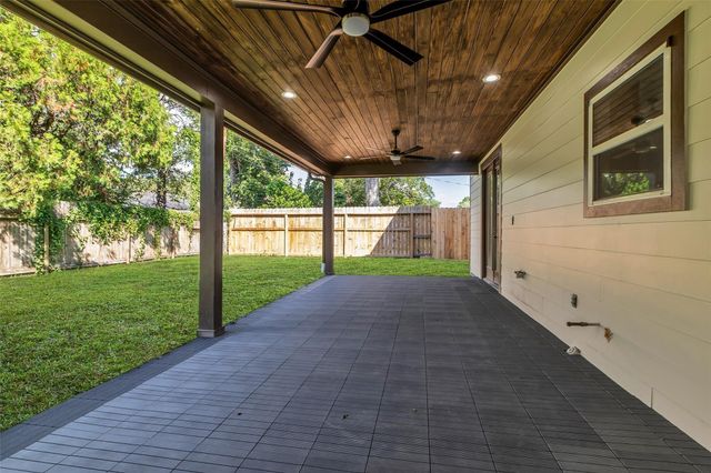 9630 Vilven Lane, Houston, TX 77080