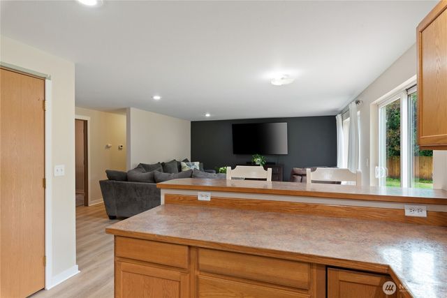 2222 Tom Evans Road NE, Olympia, WA 98506