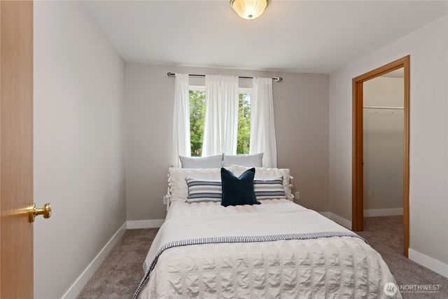2222 Tom Evans Road NE, Olympia, WA 98506