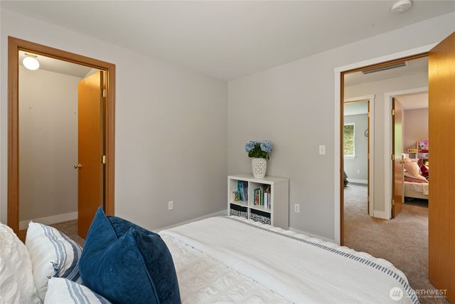 2222 Tom Evans Road NE, Olympia, WA 98506
