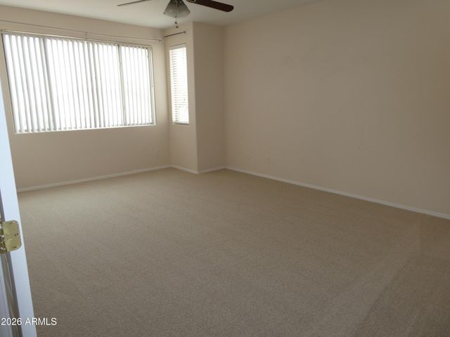 8812 W GLENN Drive, Glendale, AZ 85305