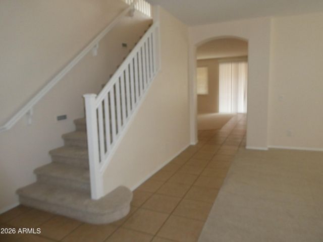 8812 W GLENN Drive, Glendale, AZ 85305