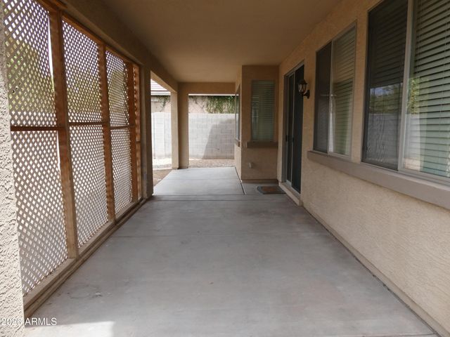 8812 W GLENN Drive, Glendale, AZ 85305