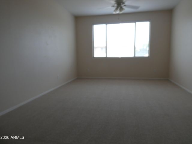 8812 W GLENN Drive, Glendale, AZ 85305
