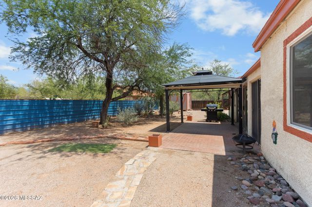 5927 E Fairmount Street, Tucson, AZ 85712