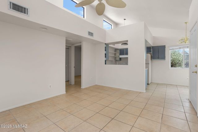 5927 E Fairmount Street, Tucson, AZ 85712
