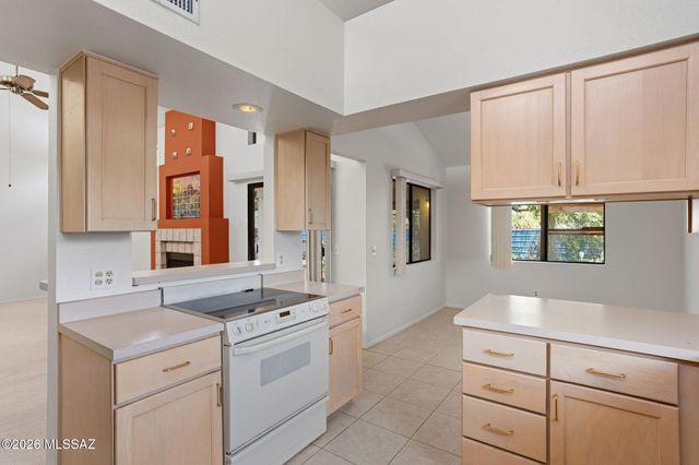 5927 E Fairmount Street, Tucson, AZ 85712