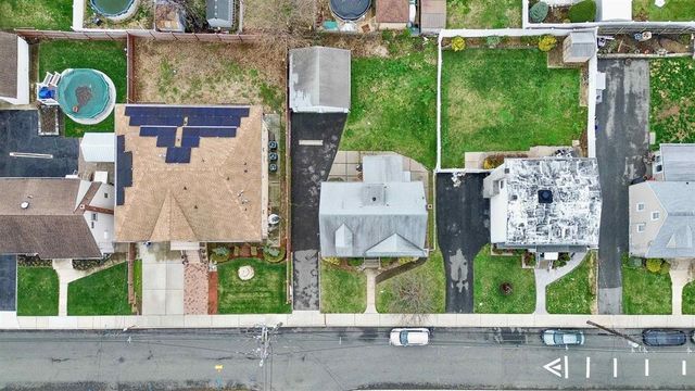 133 FRANKLIN ST, Secaucus, NJ 07094