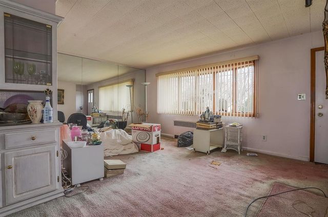 133 FRANKLIN ST, Secaucus, NJ 07094