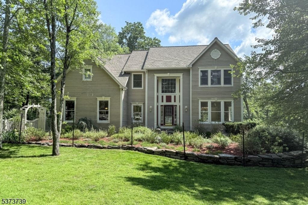 455 Spring Hill Rd, Montgomery Twp., NJ 08558